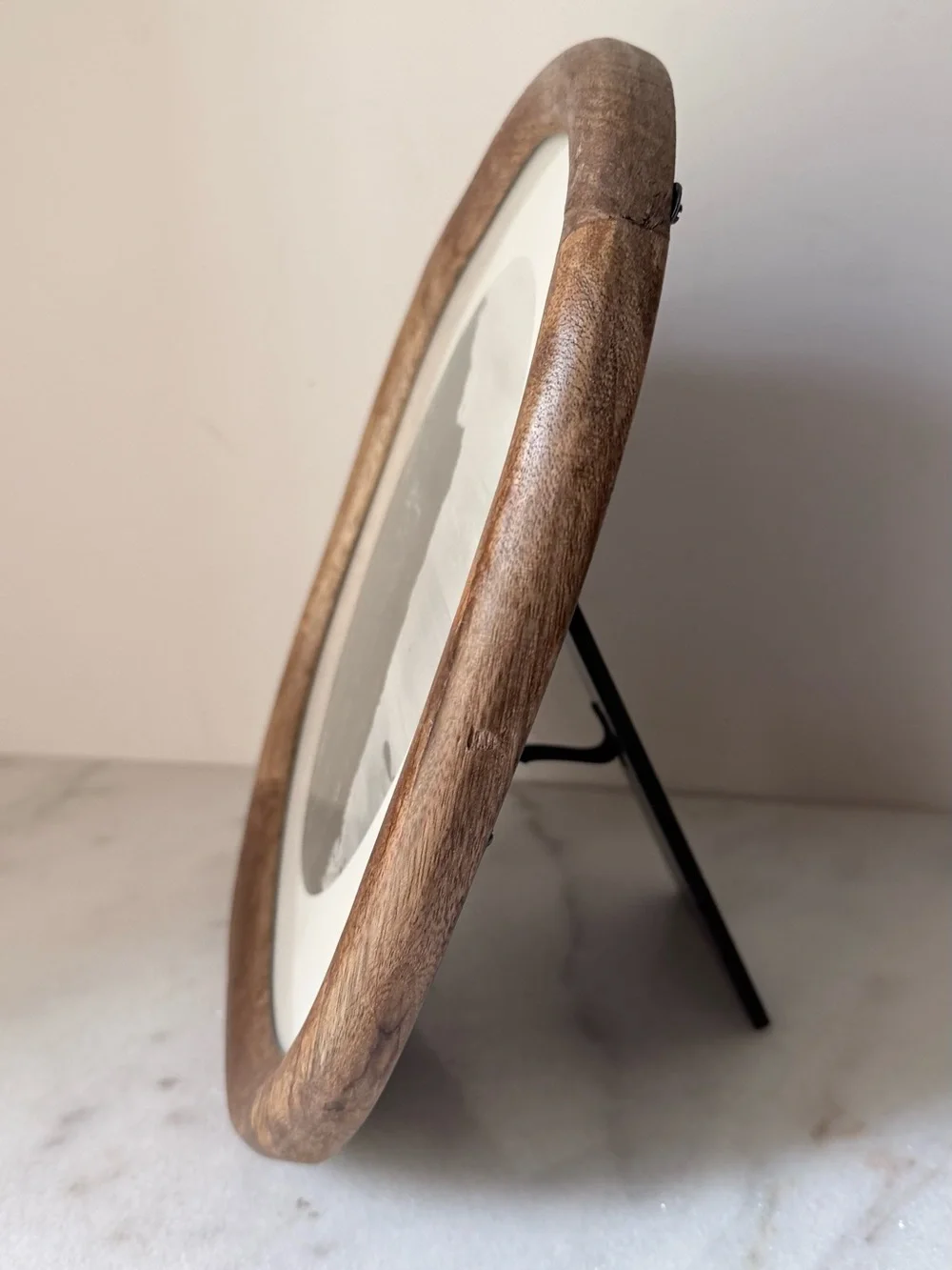 Wooden organic irregular Oval Photo Frame - Brown 10”x8” - Picture 8 of 13